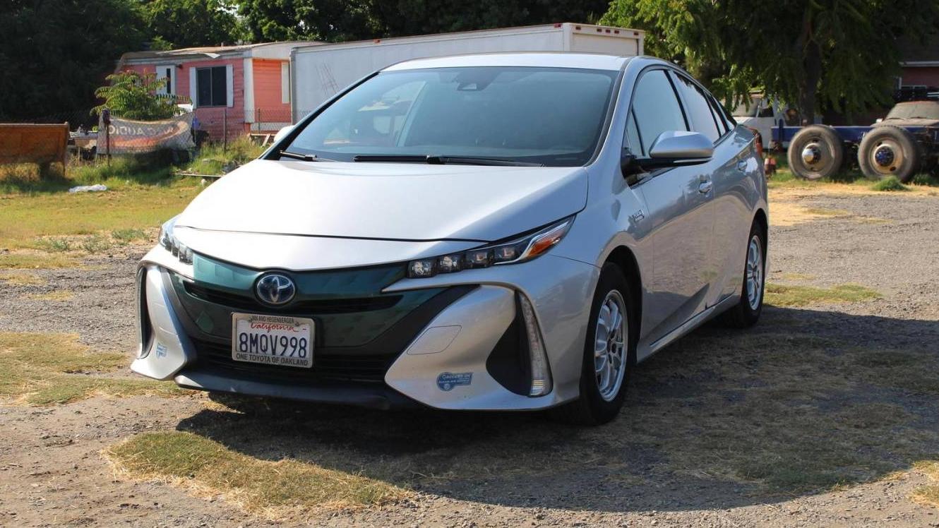 TOYOTA PRIUS PRIME 2020 JTDKARFP8L3128858 image